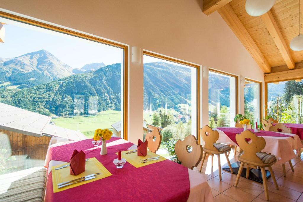 Hotel Cuntera Curaglia Екстериор снимка