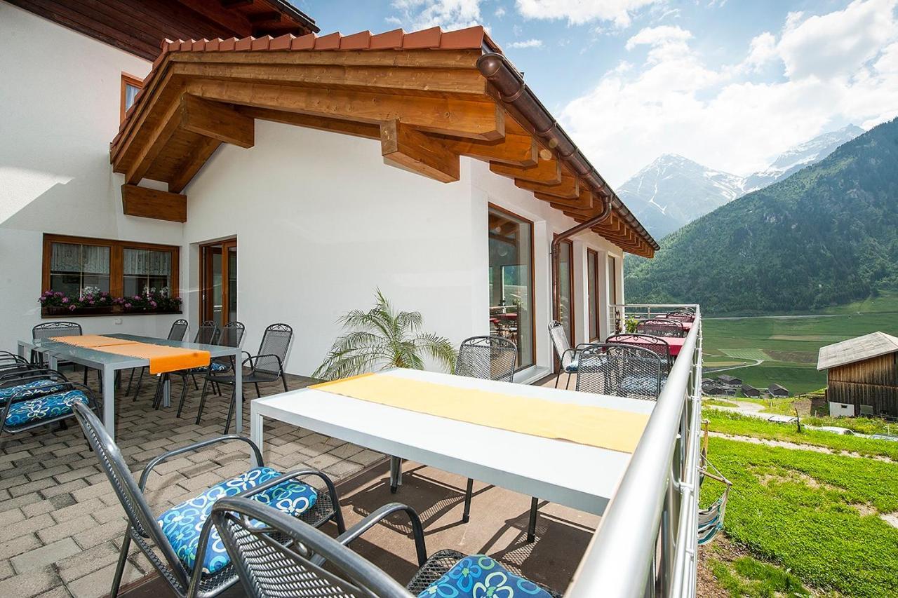 Hotel Cuntera Curaglia Екстериор снимка
