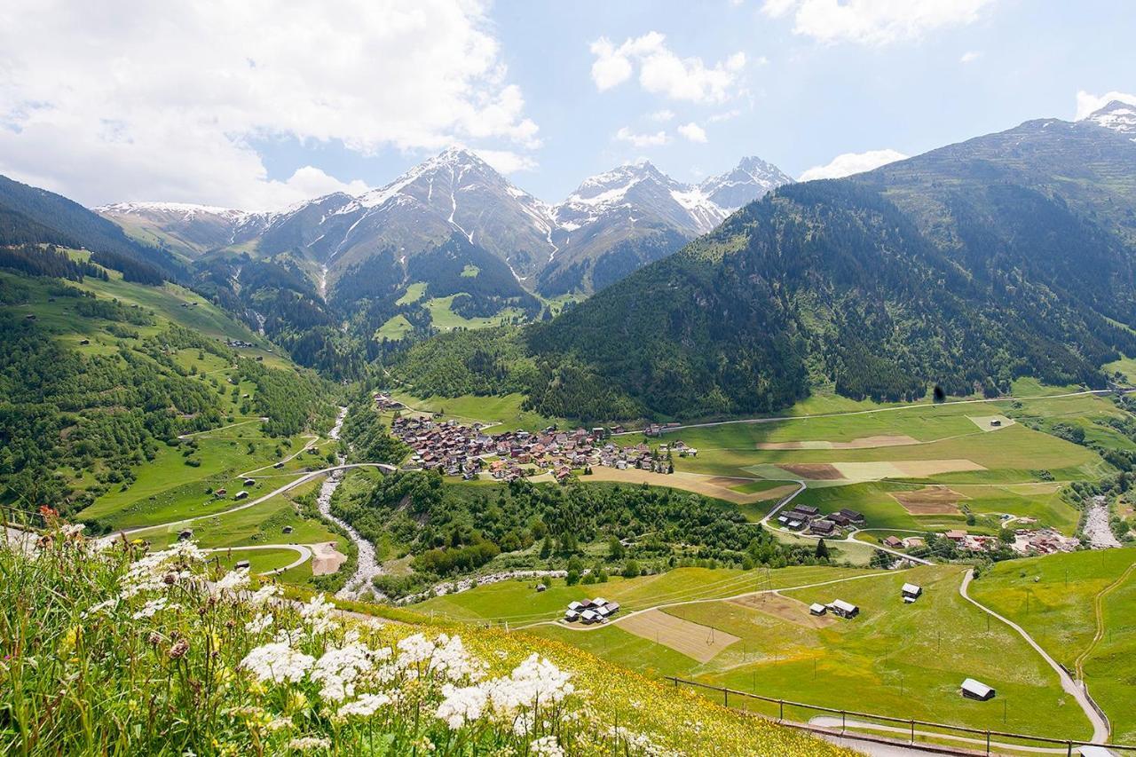 Hotel Cuntera Curaglia Екстериор снимка